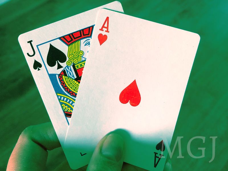 Blackjack - Playing cards - Mia's Gaming Journey - MGJ